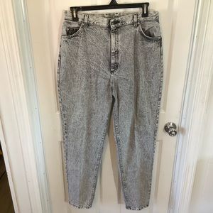 Lee jeans pant size waist 32” width